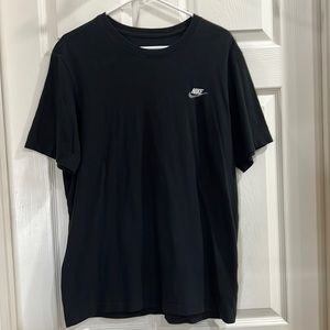 Nike Mens Sportswear Club T-Shirt